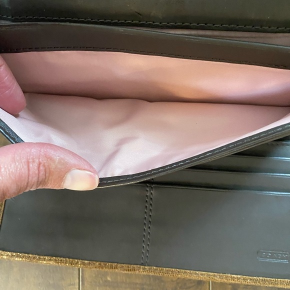 Coach Alexandra signature slim wallet - Picture 4 of 6
